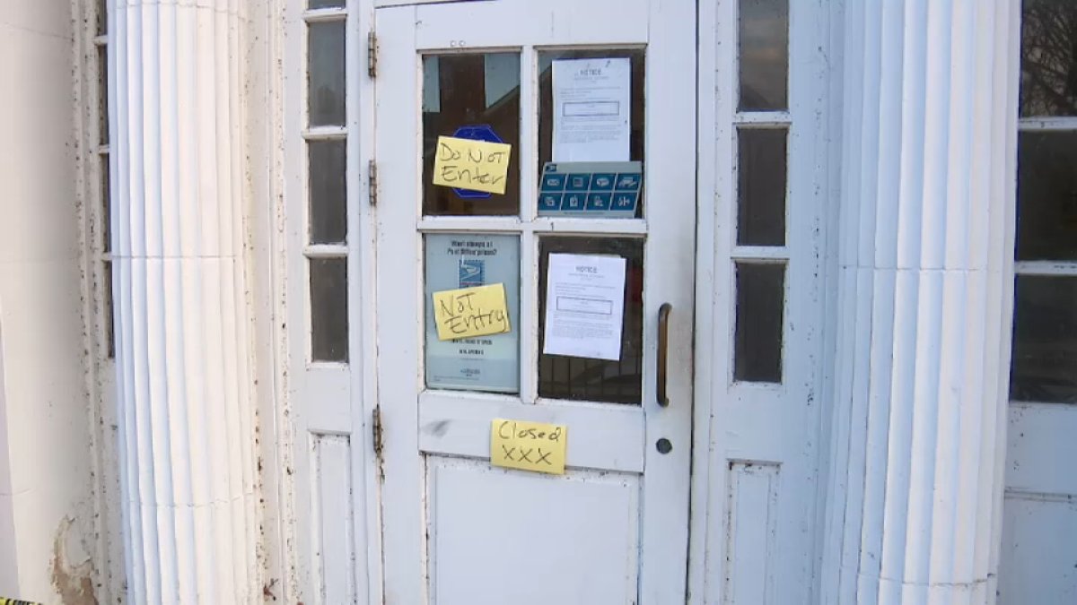 Post office in north suburbs shut down after roof collapses, with no timeline to reopen