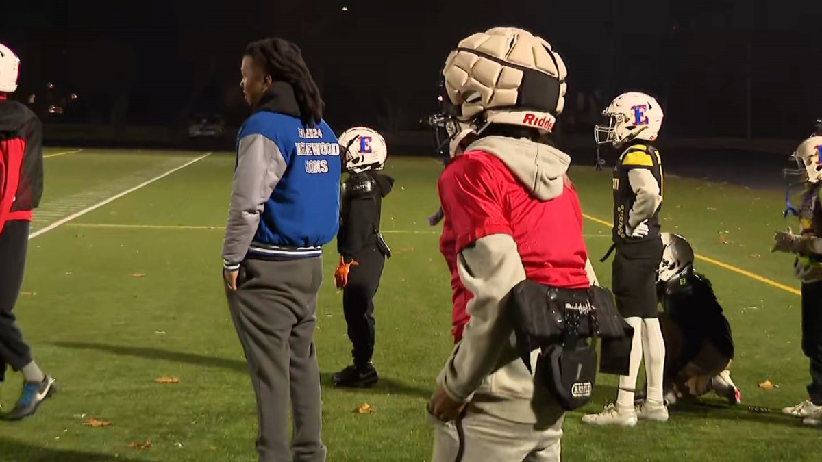Englewood youth football team needs help covering national championship costs