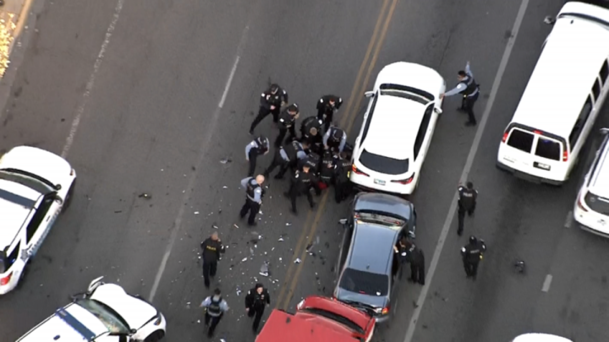 Dramatic police chase involving ambulance ends in Cicero