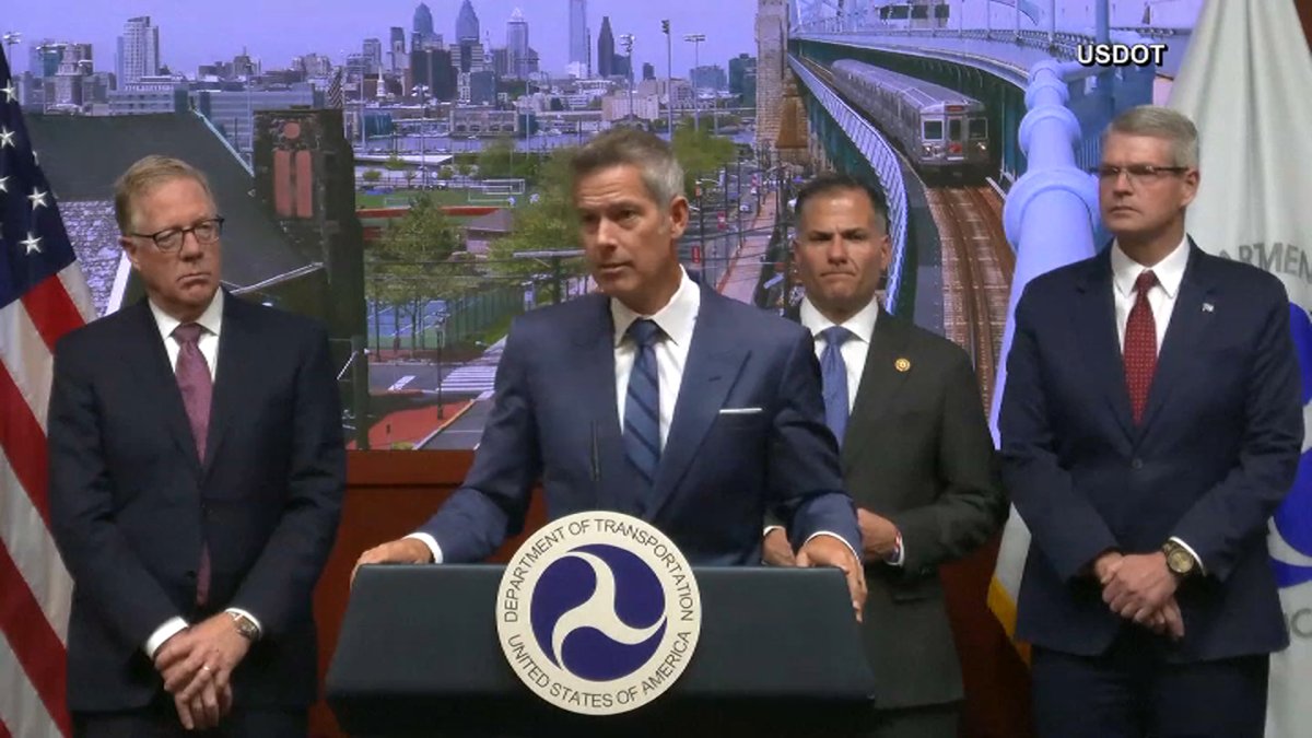 Part of US airspace could be closed if government shutdown continues, feds warn