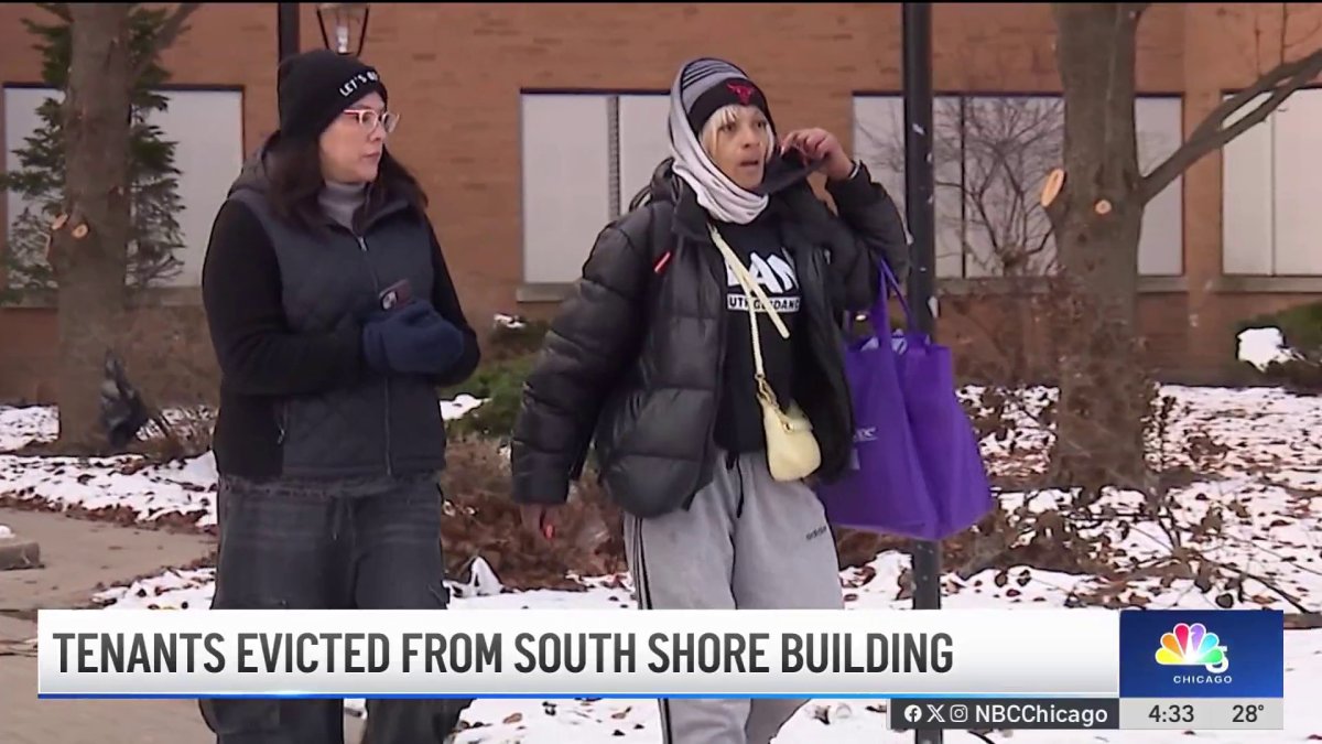 Tenants move out of South Shore Chicago building after judge’s order ...