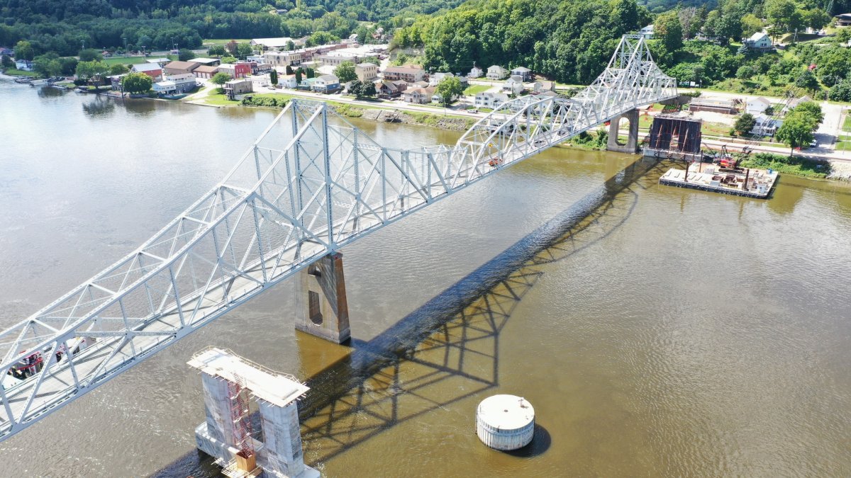 Watch: Implosion to take down a nearly century-old Mississippi River bridge