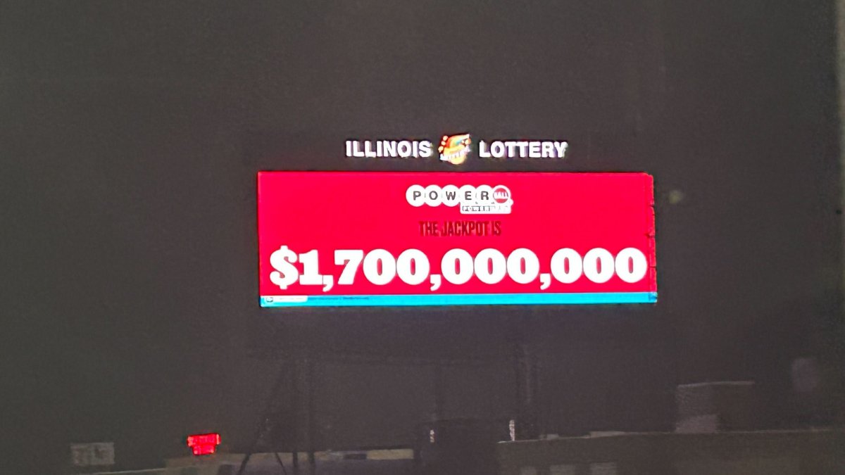 Winning Powerball ticket worth $1M sold in Deerfield as jackpot swells to $1.7B