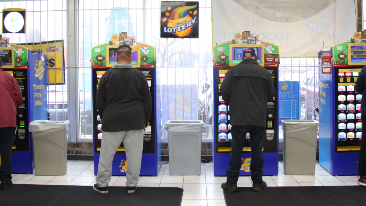 Winning Powerball ticket worth $1M sold in Illinois as Christmas Eve jackpot grows to $1.7B