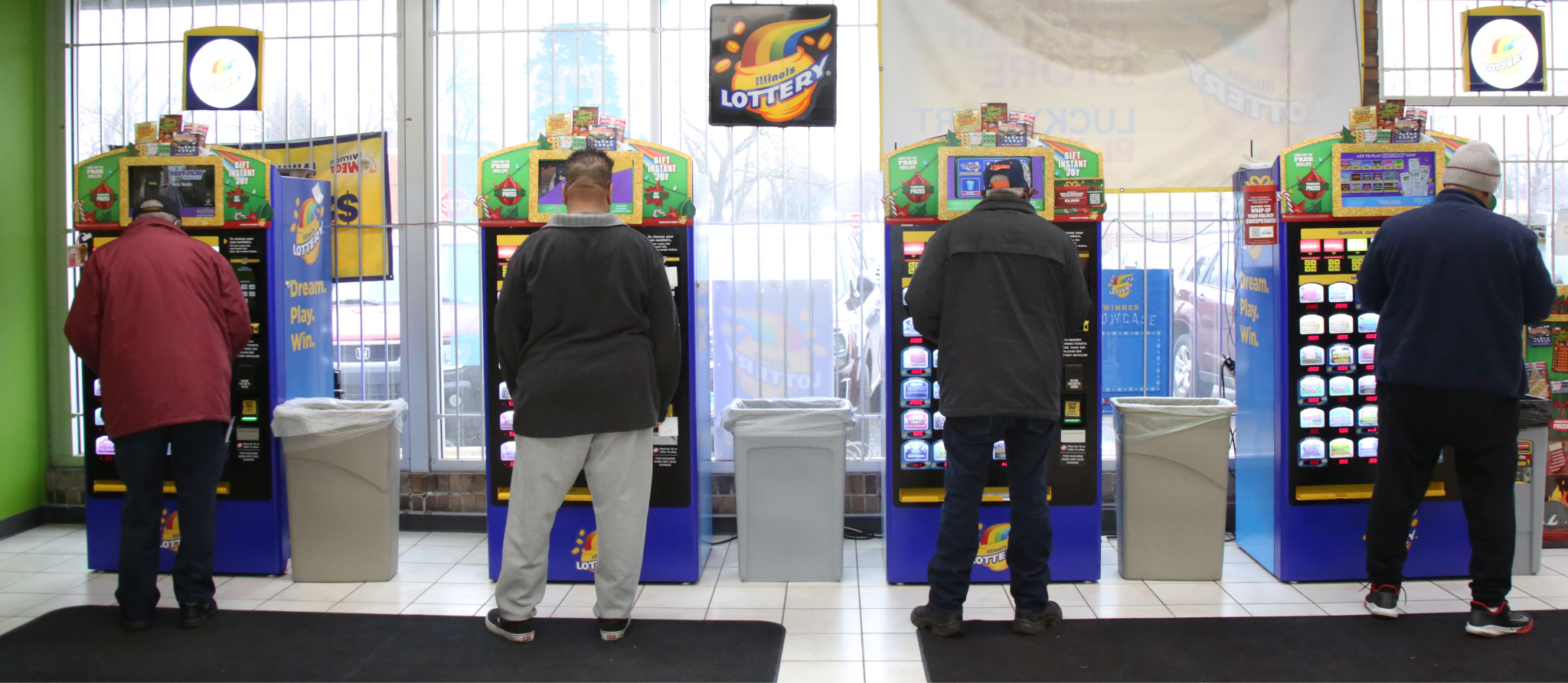 Winning Powerball ticket worth $1M sold in Illinois as Christmas Eve jackpot grows to $1.7B