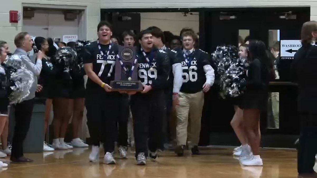 Chicago-area schools come out on top in State Football Championship games