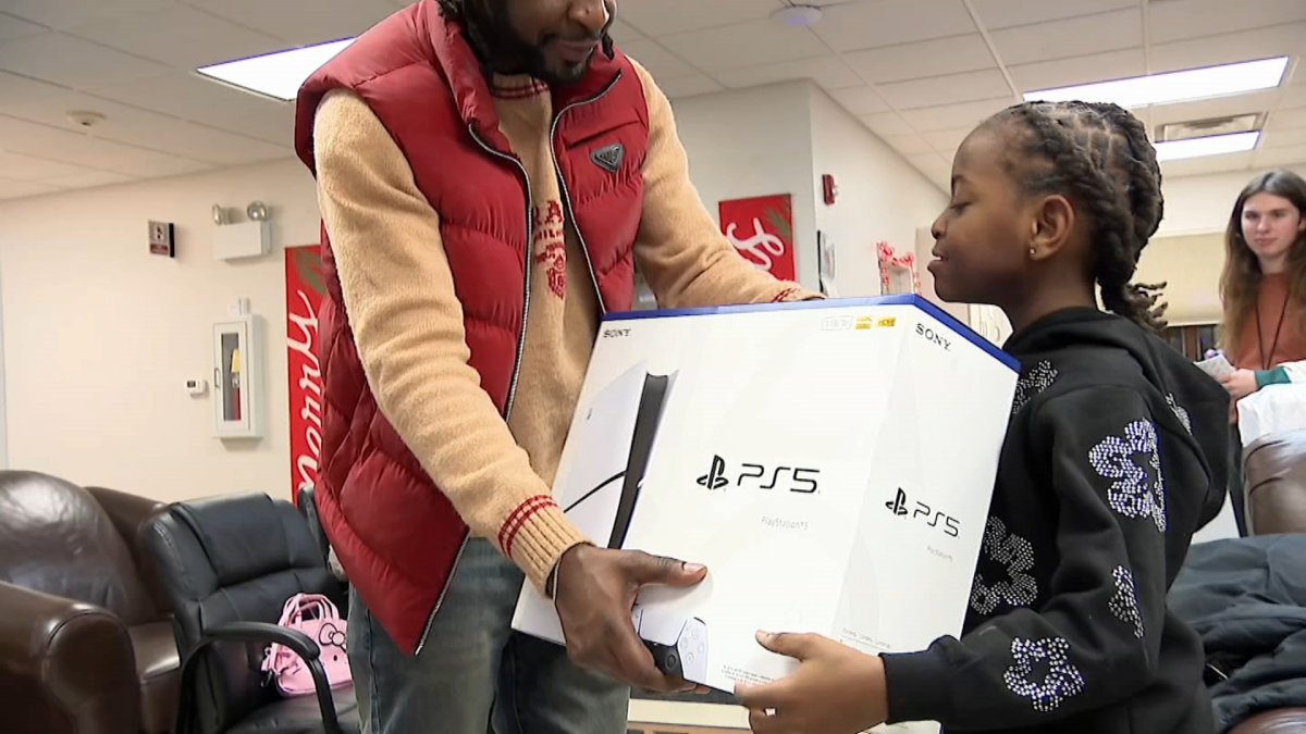 Chicago native rapper gifts presents to local family after attack outside school