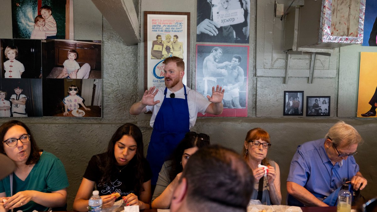 'There's no easy way to say this:' Time Out Market Chicago in Fulton Market to close