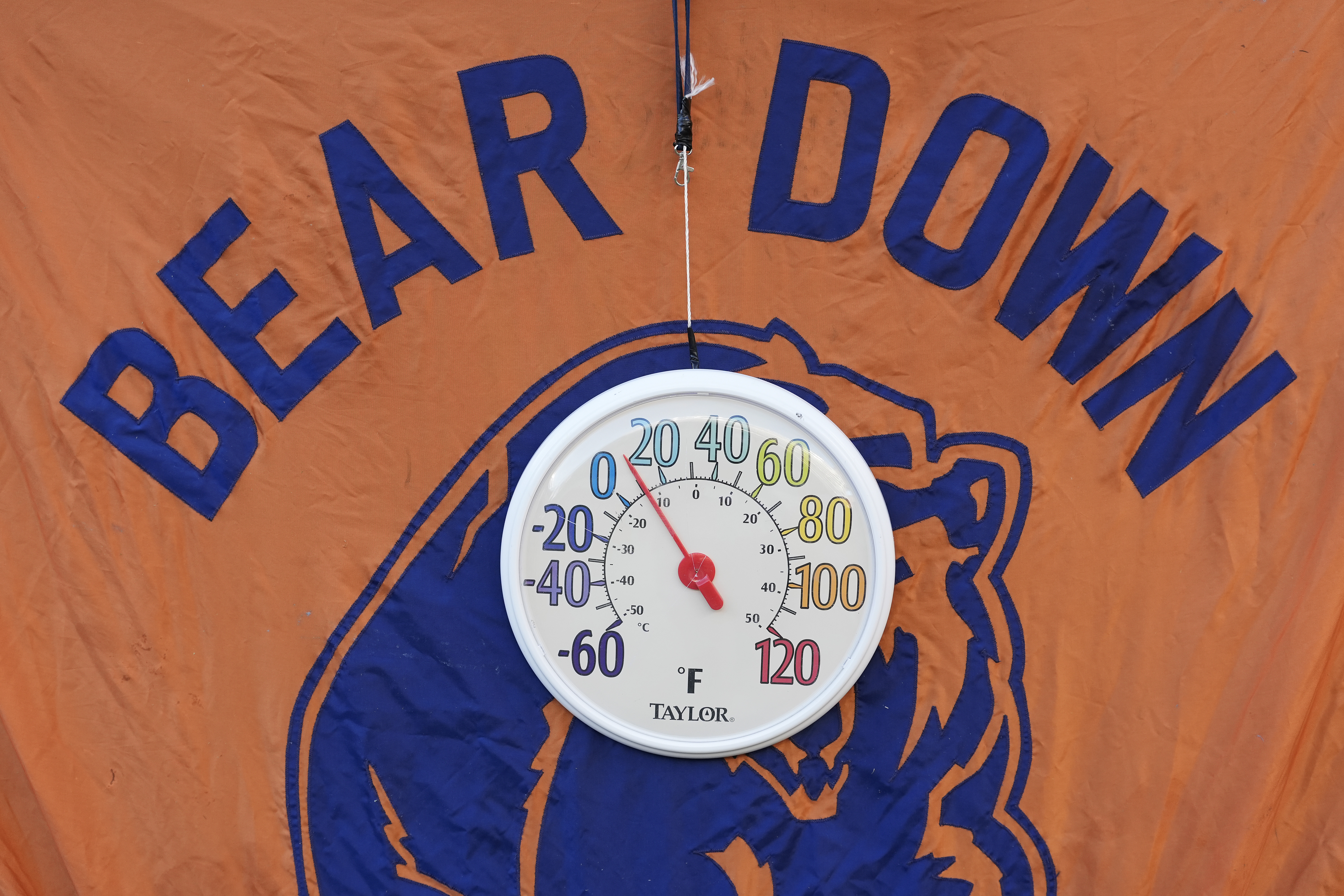 Kevin Byard reveals Ben Johnsons secret to getting Bears ready for cold