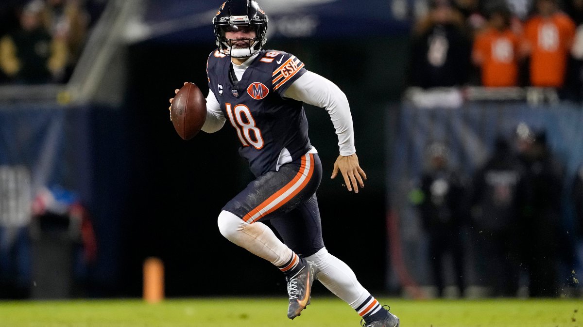 Illinois Gov. JB Pritzker had the perfect reaction to Bears' win over the Packers