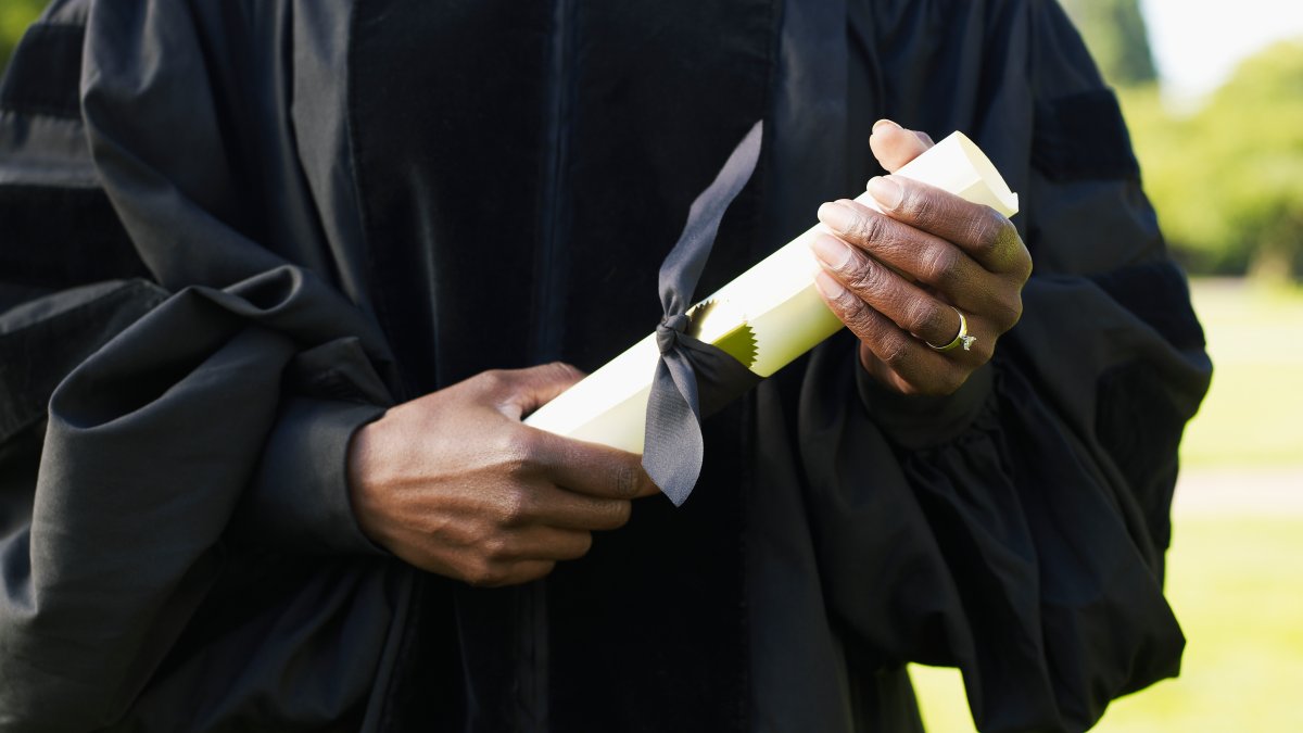 2 Illinois schools make new ranking of best online college programs in U.S.