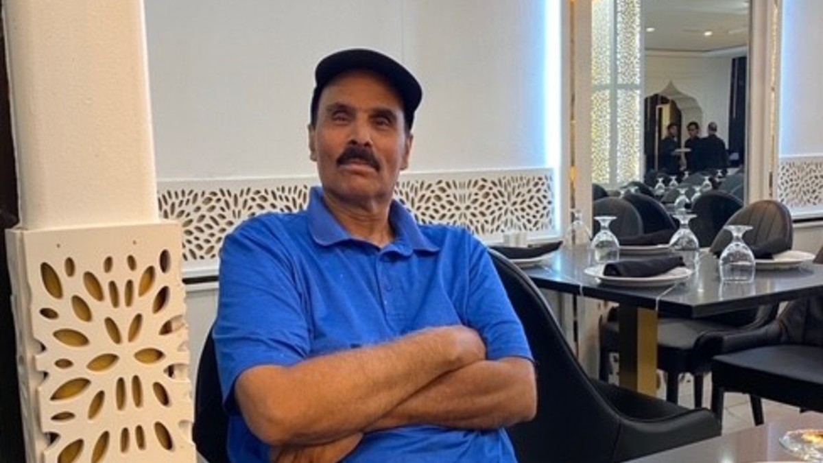 Humboldt Park restaurant owner on his way to deportation flight to Pakistan: Family