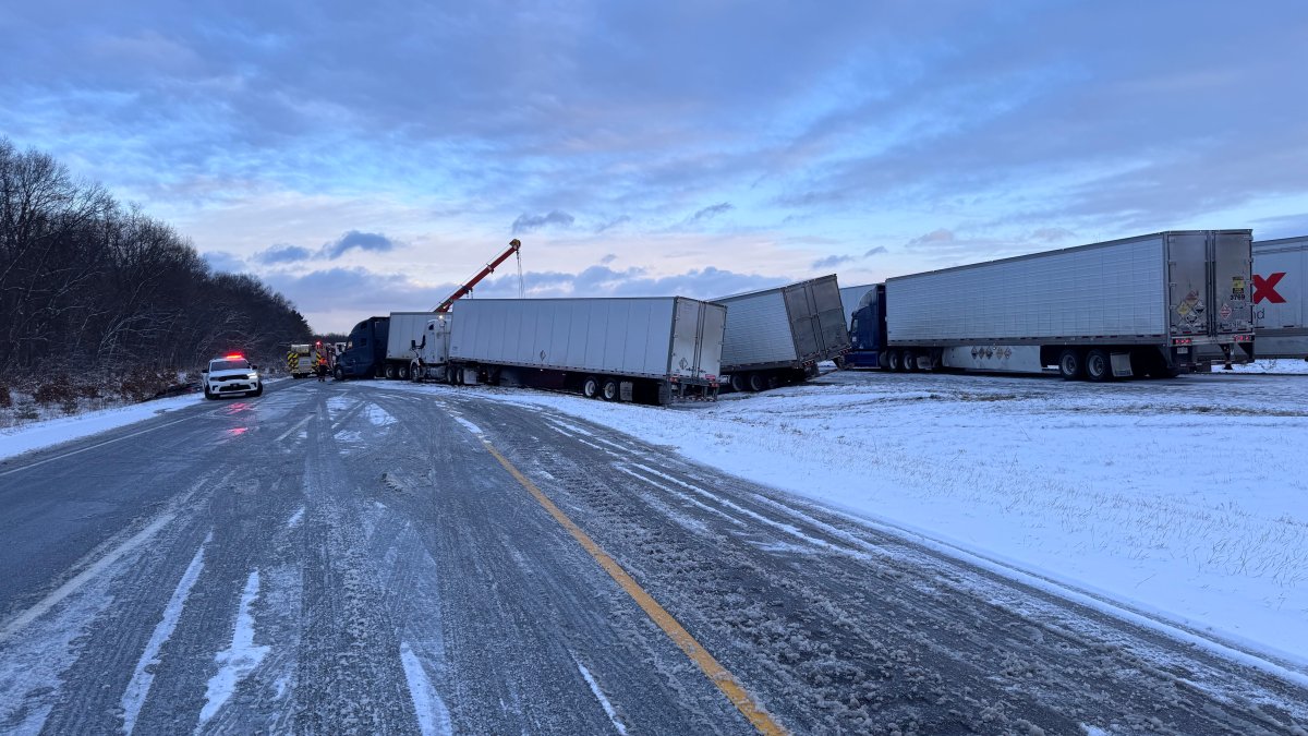 Indiana Toll Road shut down after pileup crash involving around 29 vehicles