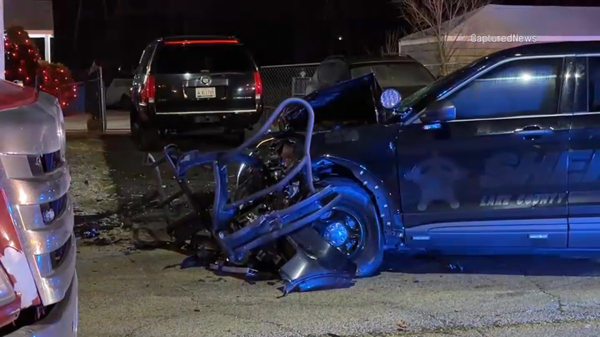 Indiana police officer hospitalized after pursuit ends in head-on crash in Gary