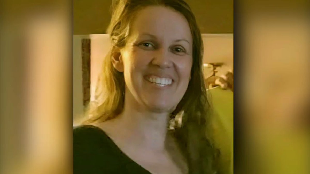 &lsquo;Extremely sad: Loved ones mourn missing CPS teacher after body discovered in Lake Michigan