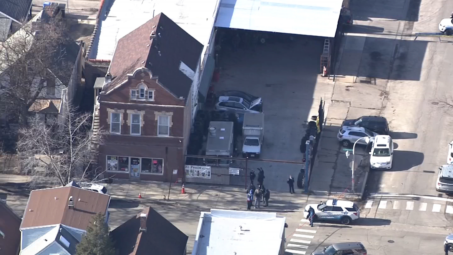 Little Village shooting prompts car crash – NBC Chicago