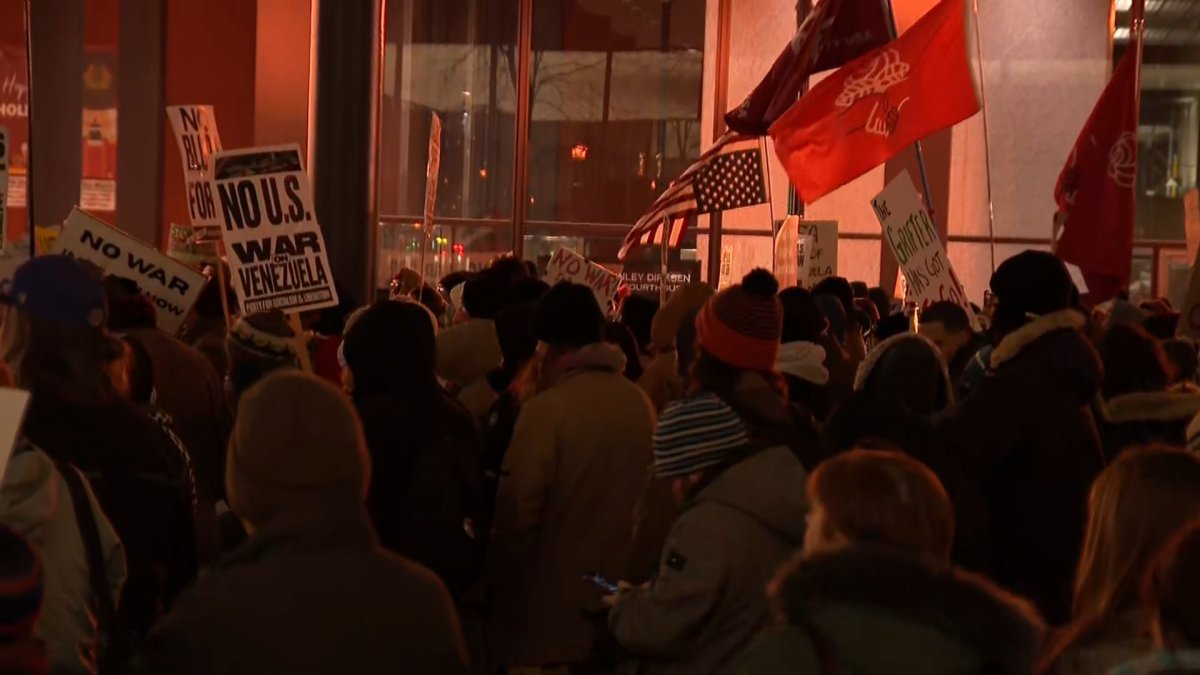 Protest in Chicago after U.S. military operation in Venezuela, president captured