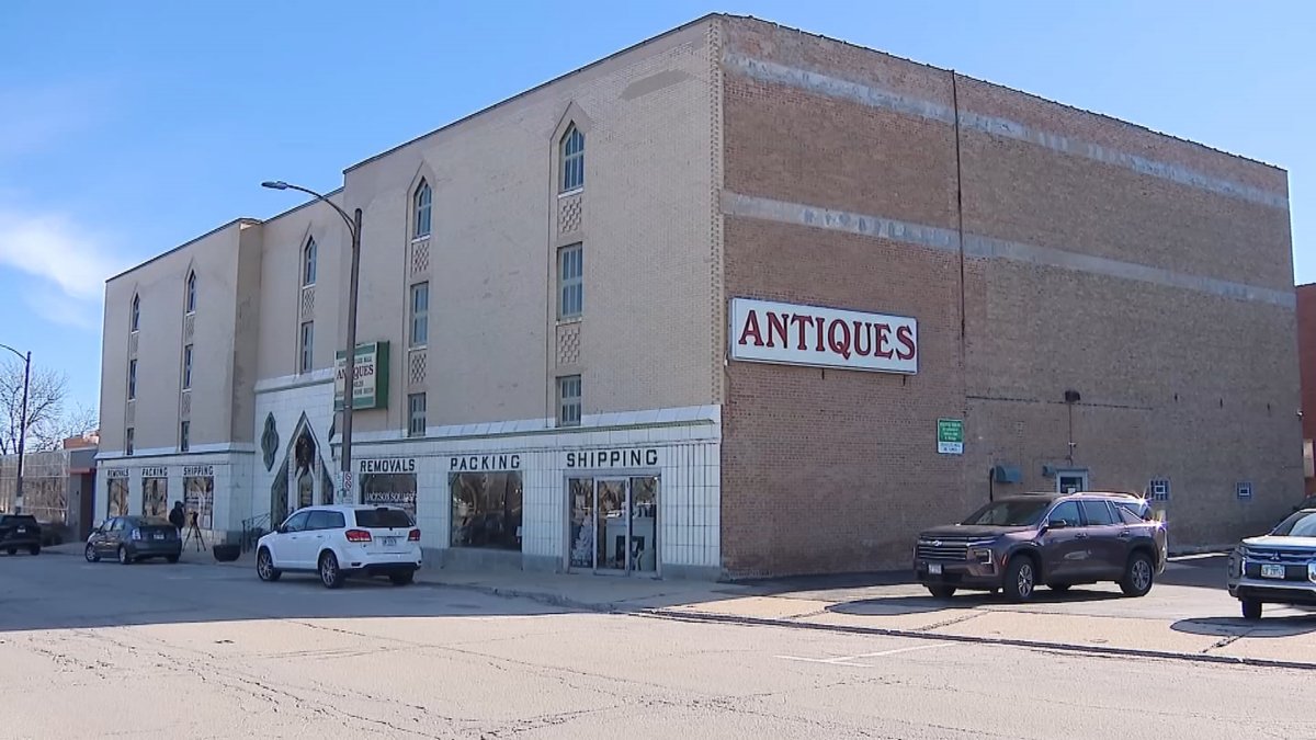 Proposal would replace La Grange antique mall with condo building