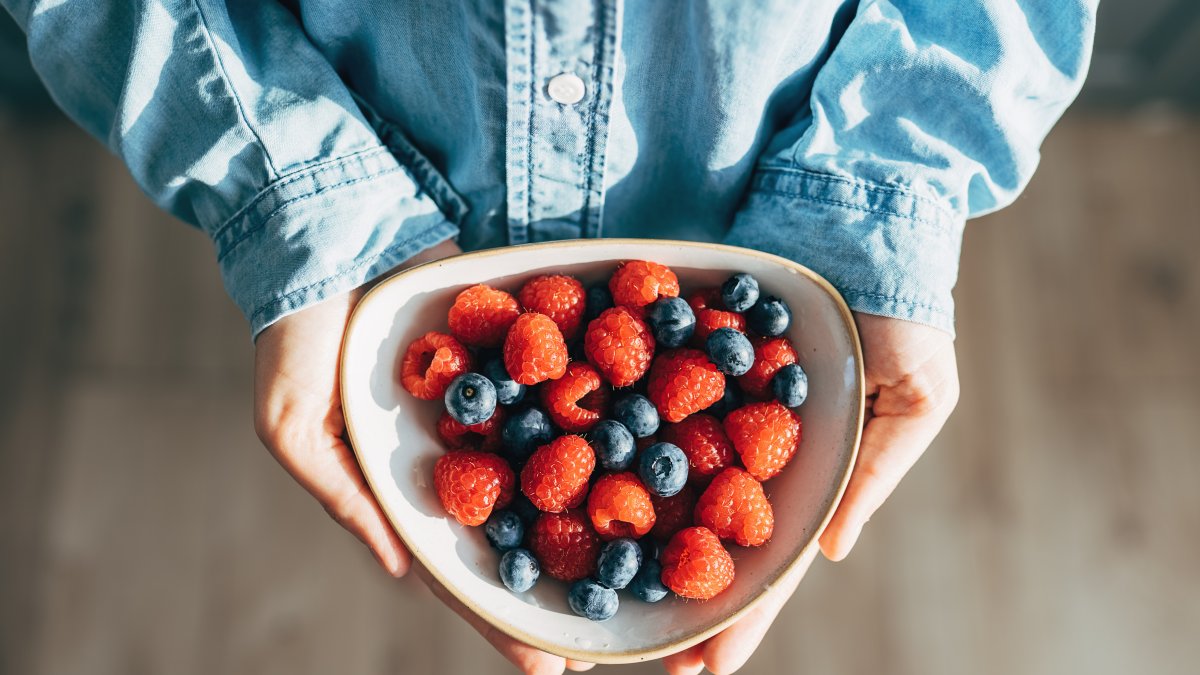 The No. 1 fruit to eat for longevity, according to a healthy aging researcher