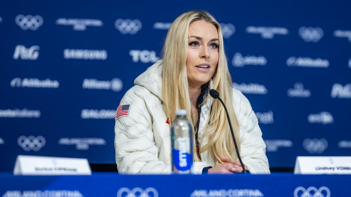 Chicago doctor praises Lindsey Vonn's ‘fortitude' as she preps for Olympics