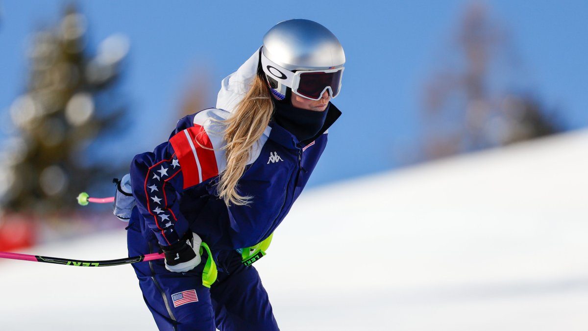 Lindsey Vonn posted an update on social media one day after her heartbreaking fall ended her Olympic journey in Italy.
