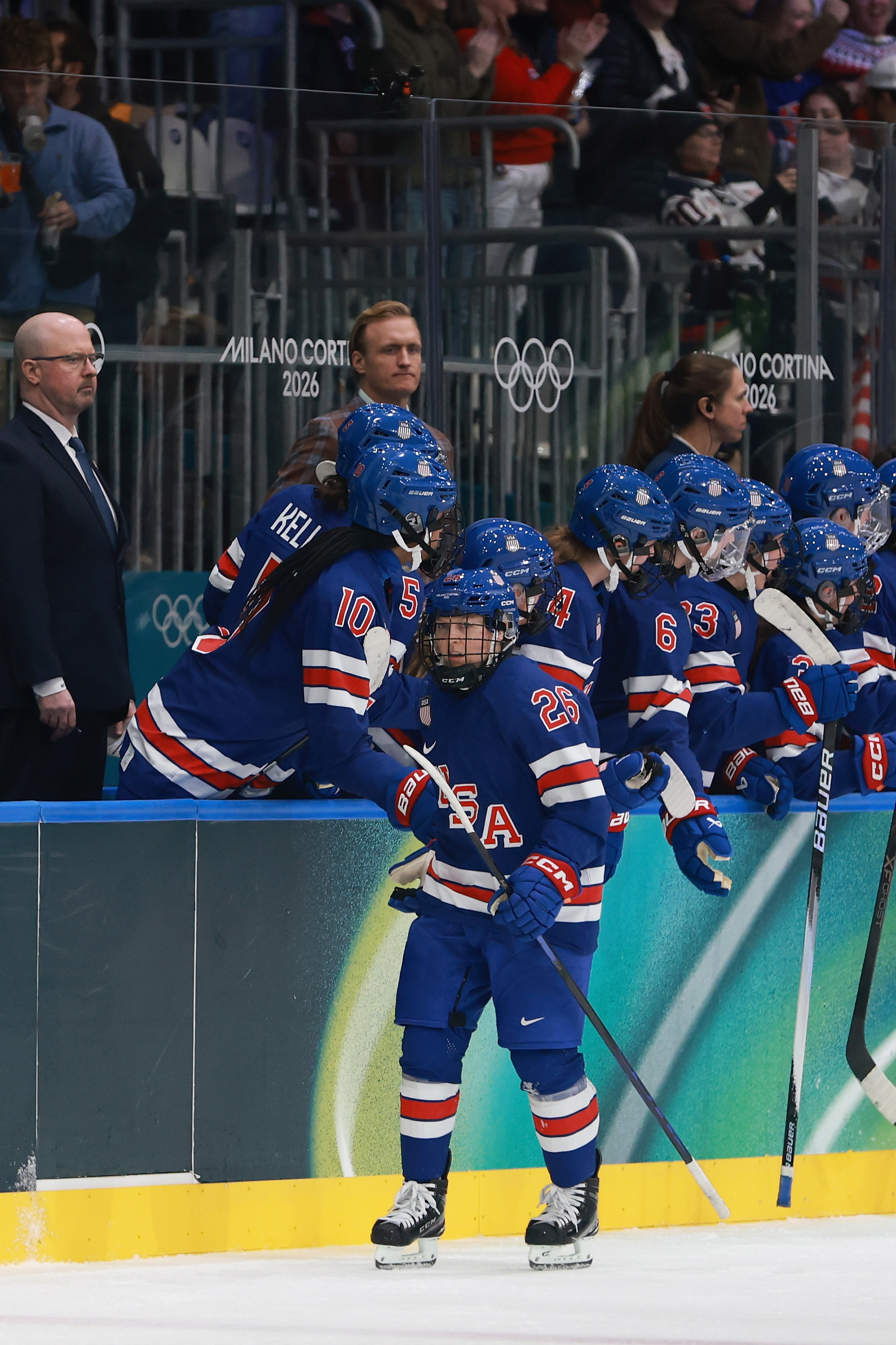 Women's hockey: USA's Kendall Coyne-Schofield breaks out in QF win