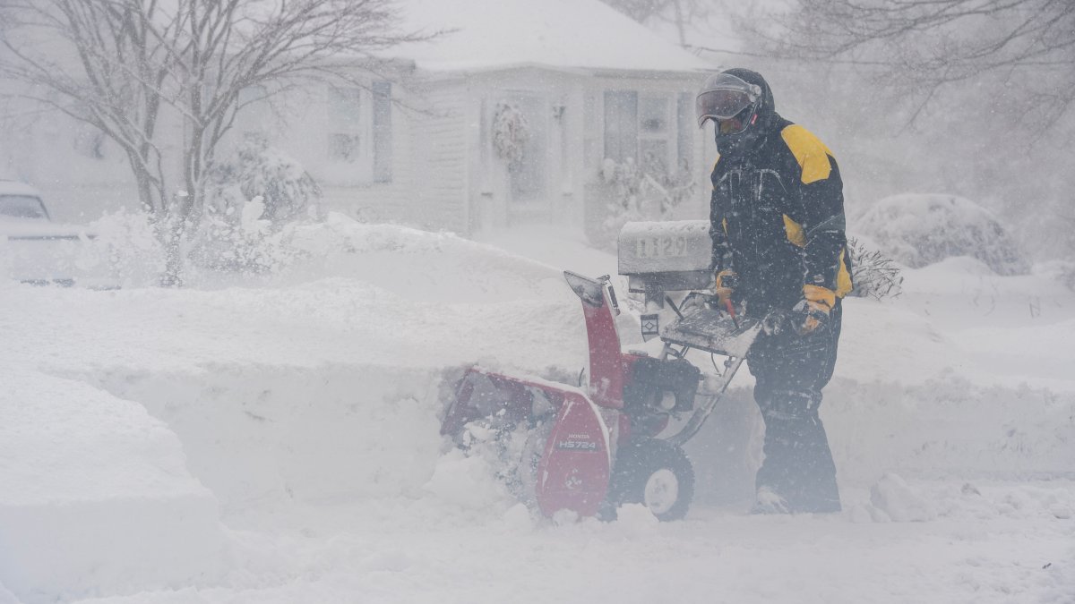Winter storm, blizzard warnings issued in parts of Illinois – NBC Chicago