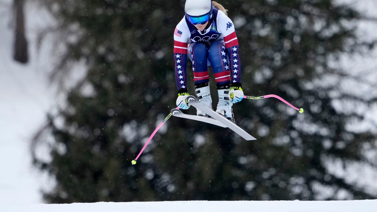 Lindsey Vonn gave it her all, but despite her best efforts to ski on a torn ACL, a crash during her run ended her hopes of an Olympic medal, leaving her carted...