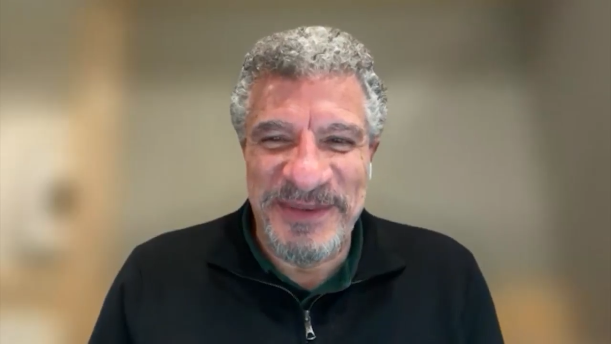 Chicago conductor leads violinists in Bad Bunny's Super Bowl halftime show 