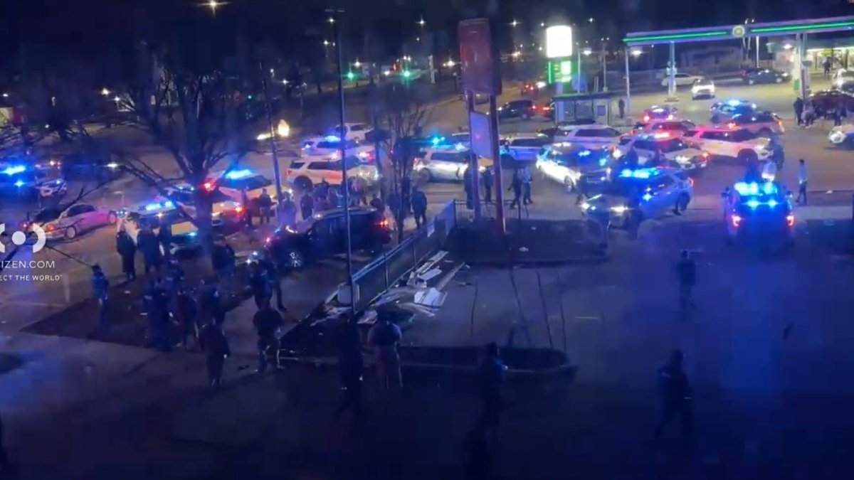 Massive police response after crash in Chicago's Lawndale neighborhood