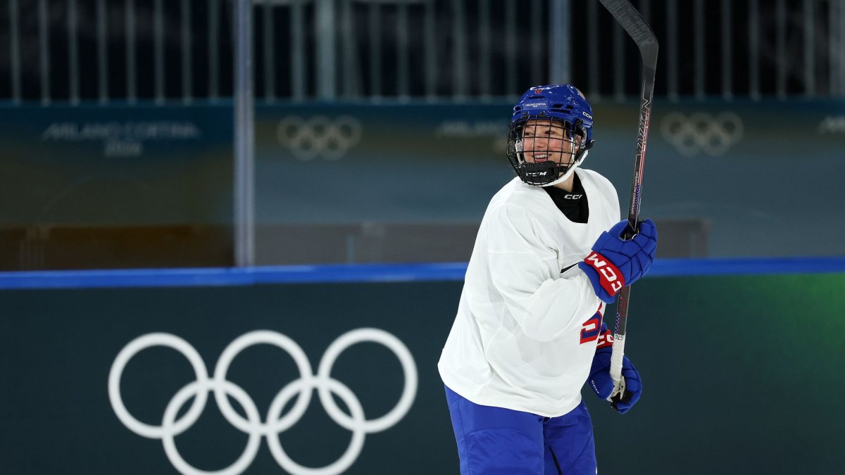 U.S. Women's hockey, curling, snowboarding and more: See the 2026 Olympics schedule for Thursday