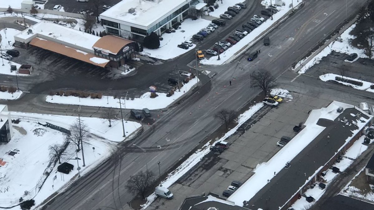 Eastbound lanes of Algonquin Road between Barker Lane and New Wilke Road would be closed "until further notice," Rolling Meadows police said.