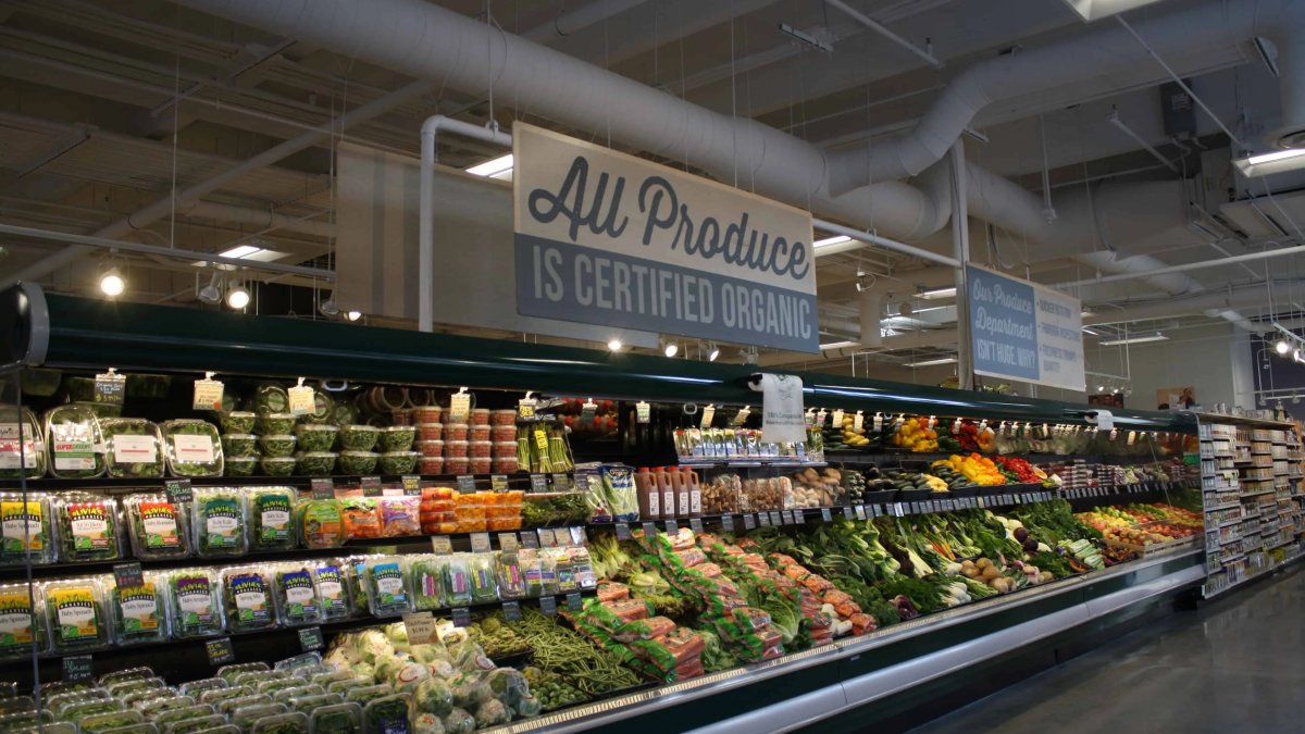 Beloved East Coast organic grocery store opening in 2 Chicago suburbs