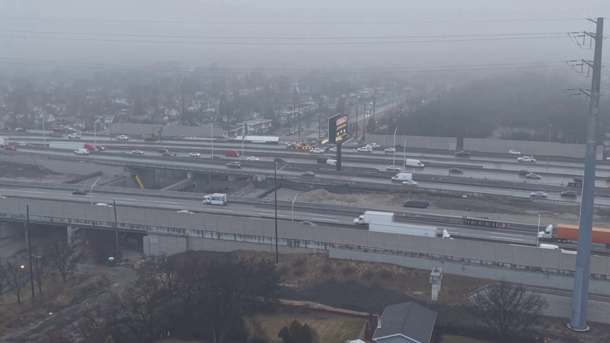 Drone video shows semi crashed, tipped over on Eisenhower Expressway ...