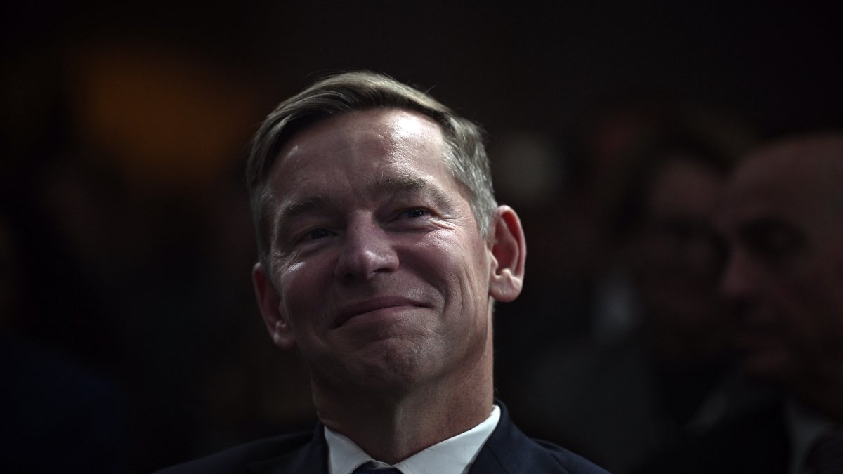 Social media roasts McDonalds CEO over video showing taste test of &lsquo;Big Arch burger