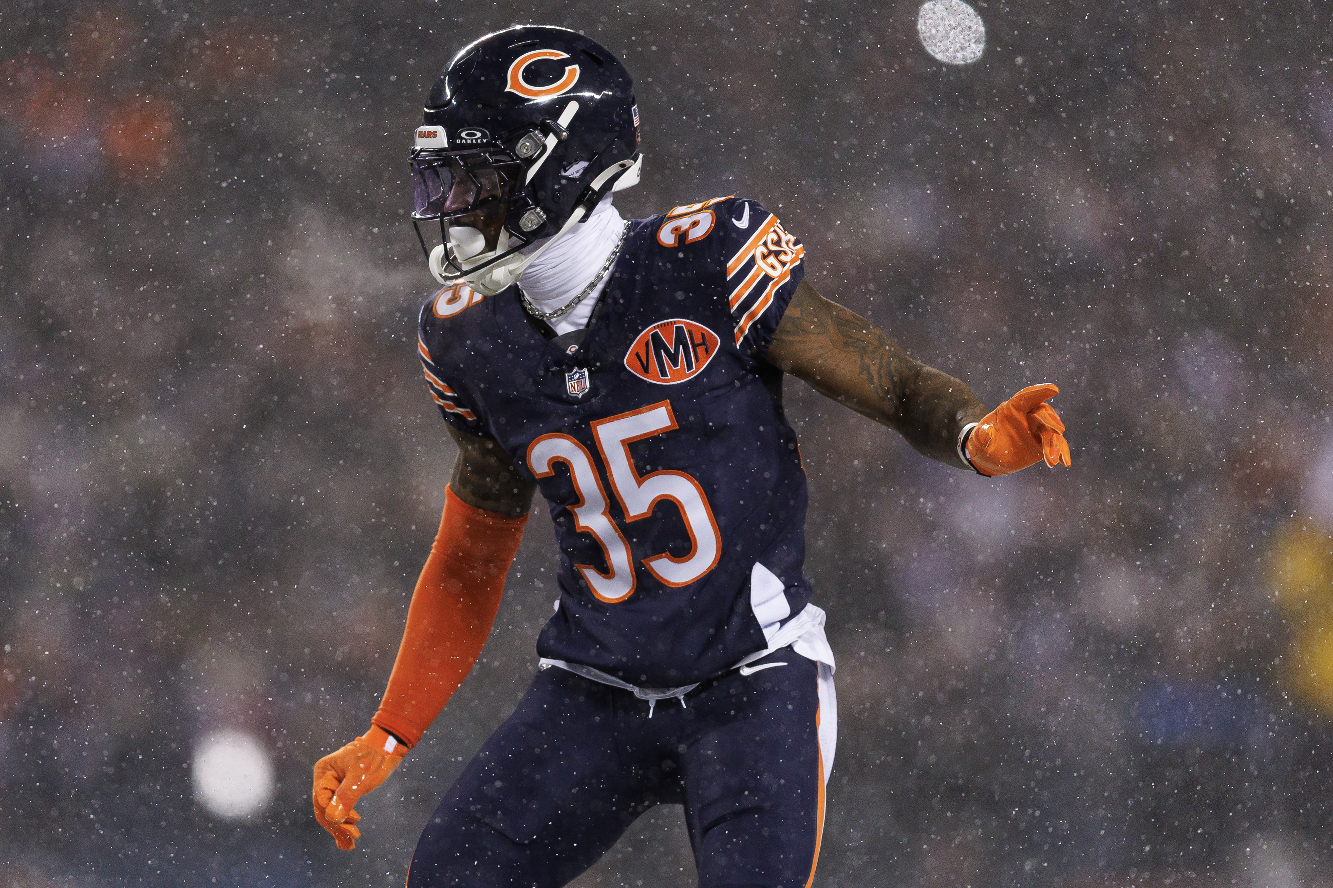 Former Bears defensive back CJ Gardner-Johnson signs with Bills