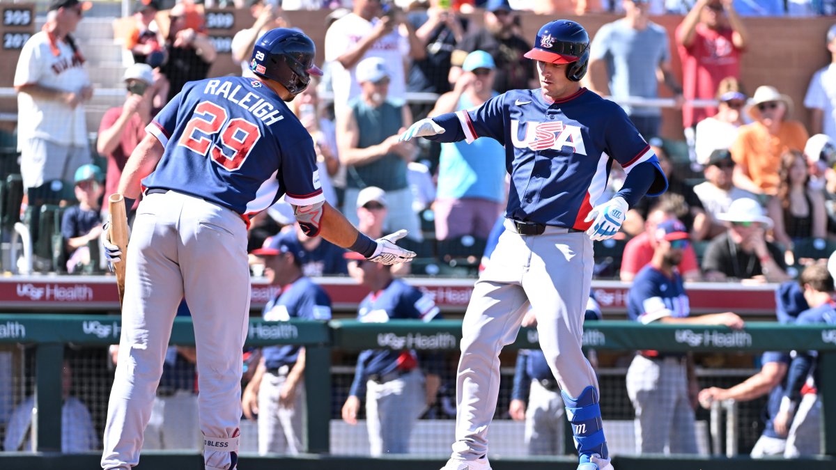 U.S. routs Giants 15-1 win in exhibition before World Baseball Classic