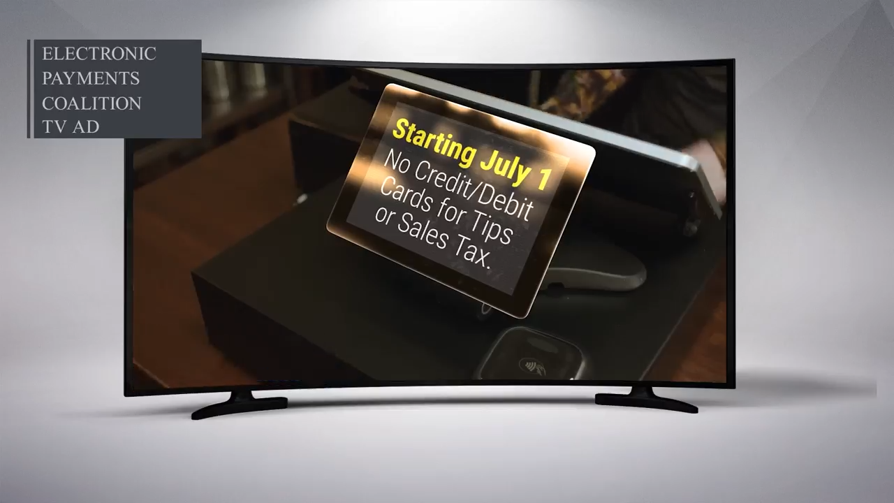 Illinois credit card law sparks fierce battle between banks and retailers