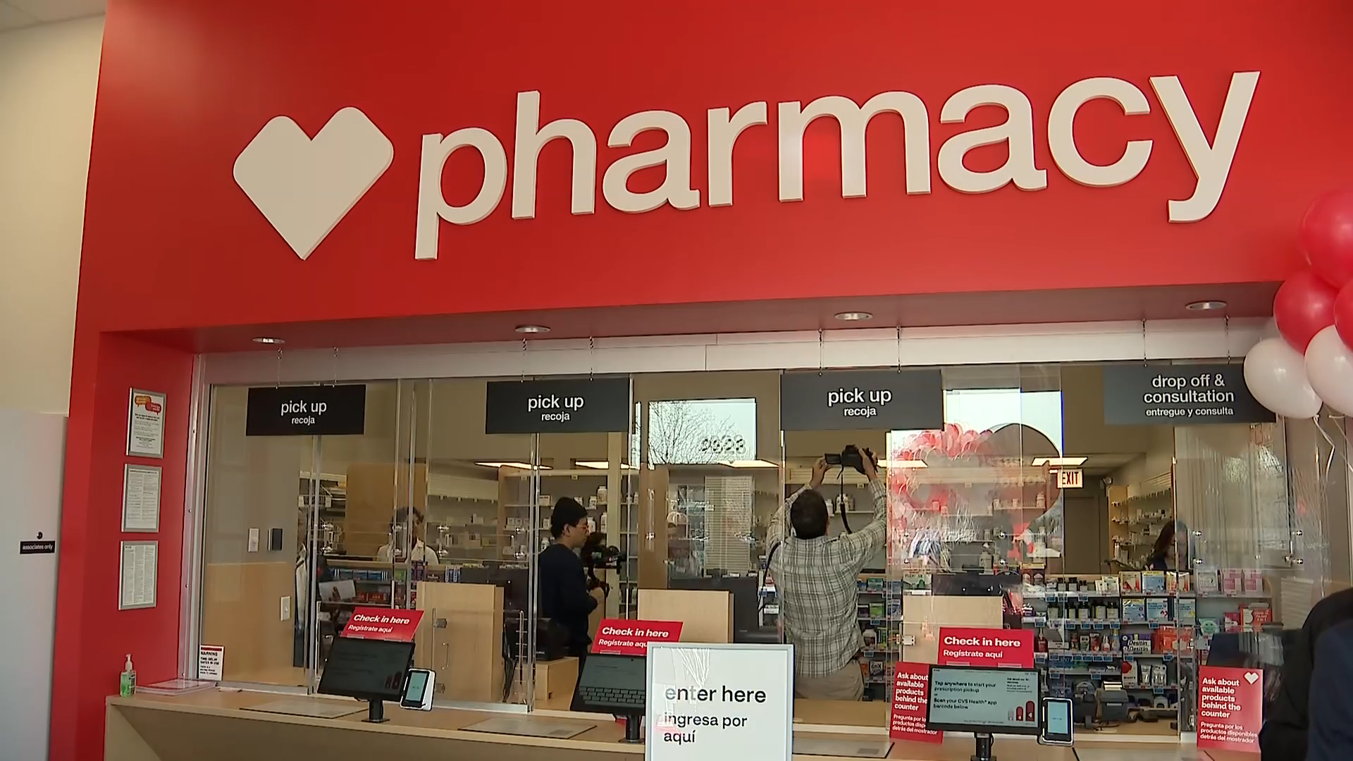 CVS opens first-ever pharmacy-only location in Chicago. Here’s what it