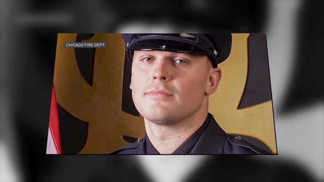 Chicago rallies, showing heartfelt support for family of firefighter Michael Altman