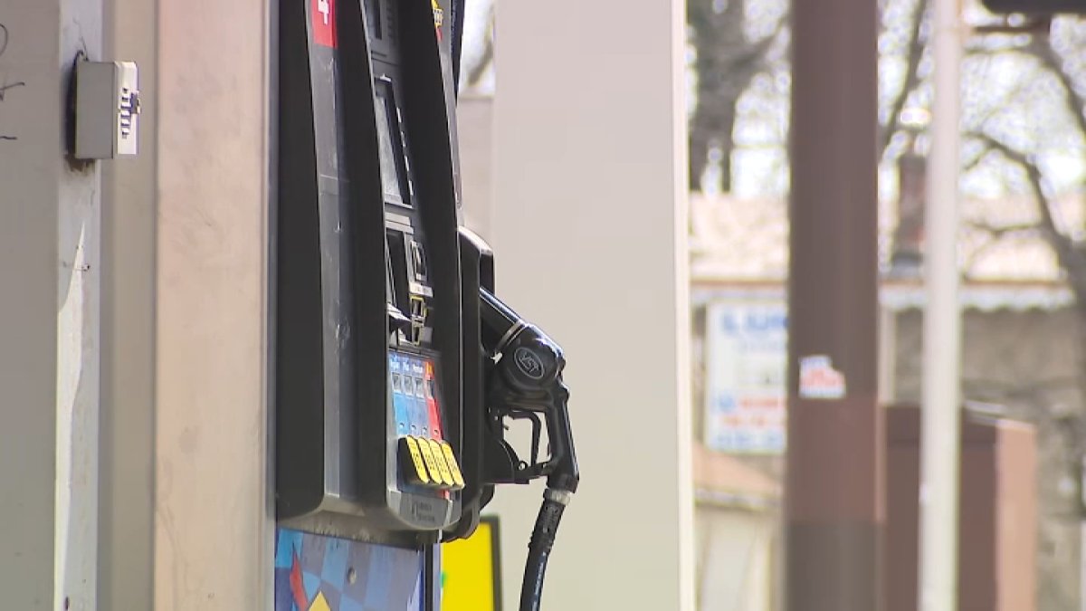 Could Illinois gas tax increase be paused? Pritzker weighs in