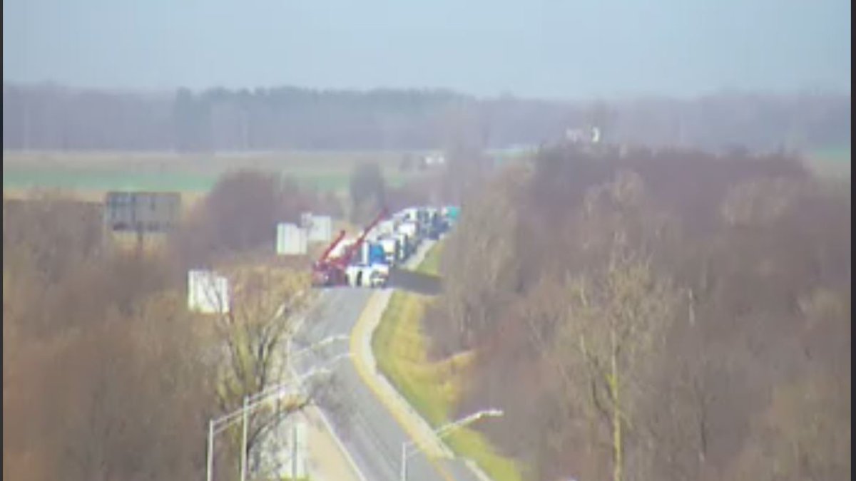 High winds cause 2 semi-truck rollovers on I-65 in northwest Indiana