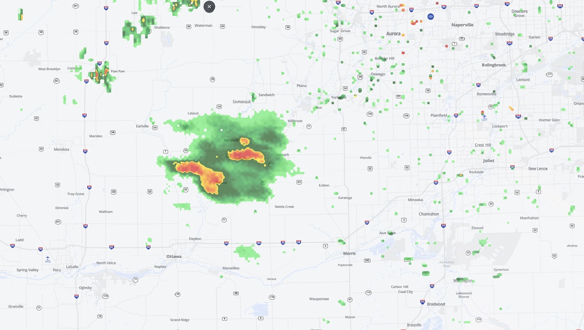 Live weather radar: Intense winds, tornadoes possible as severe storm nears