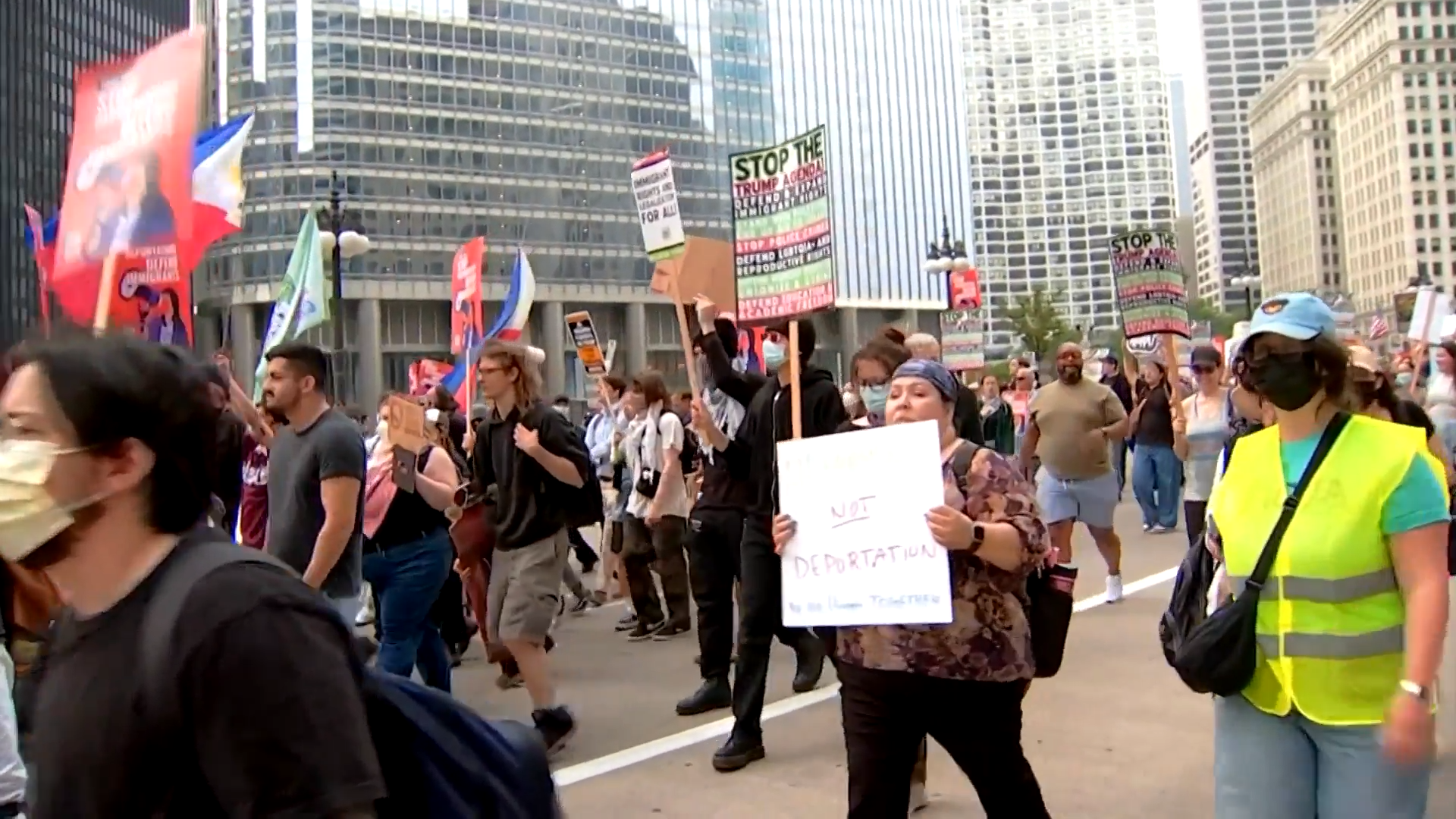 What to know about Chicago-area ‘No Kings' protests planned for Saturday