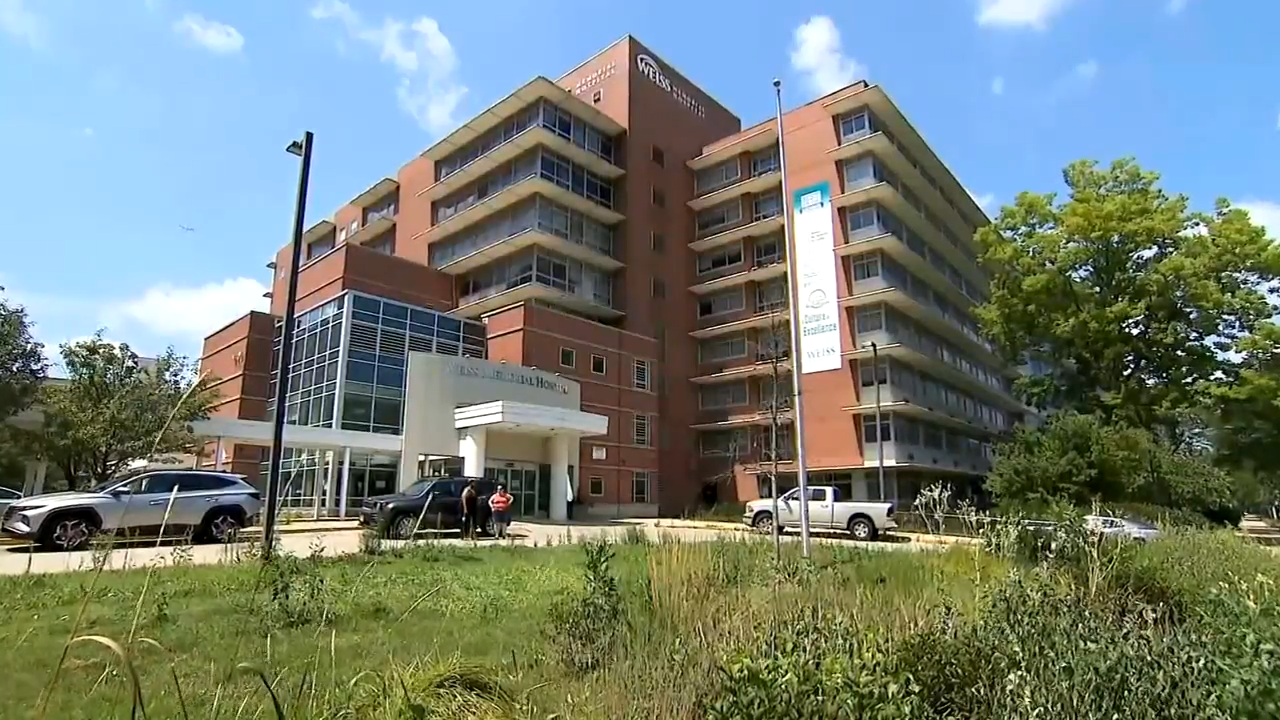 West Suburban Hospital suspends all patient care due to ‘financial crisis'