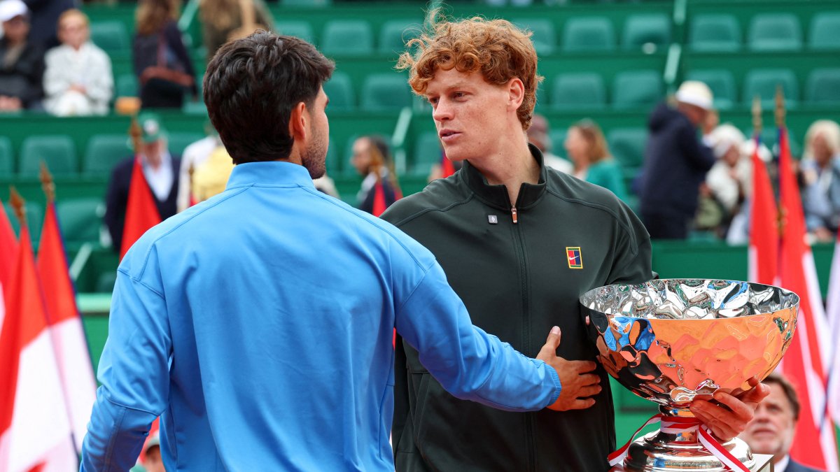 Jannik Sinner beats Carlos Alcaraz in Monte Carlo final to reclaim No. 1 ranking