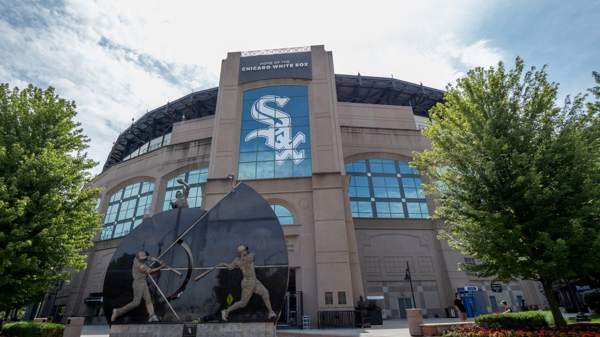 White Sox home opener to take place Friday: Start time, channel and more