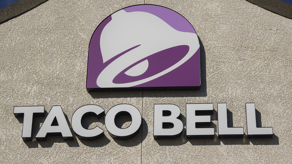 Taco Bell issues statement as some locations pull ingredients over ‘explosive diarrhea infections Taco Bell issues statement as some locations pull ingredients over ‘explosive diarrhea infections