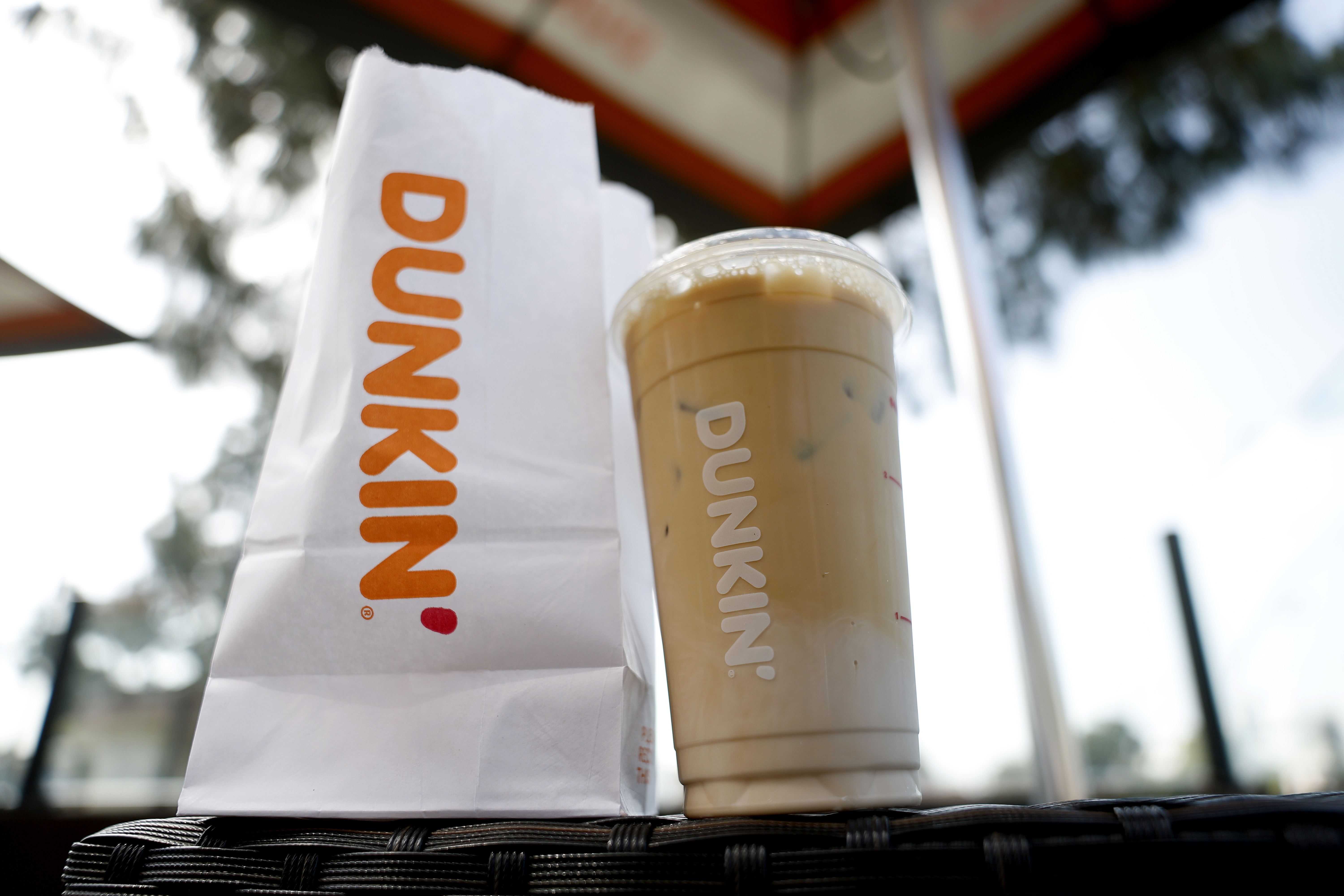 Dunkin’ giving away 1 million free coffees — again. How to get one ...