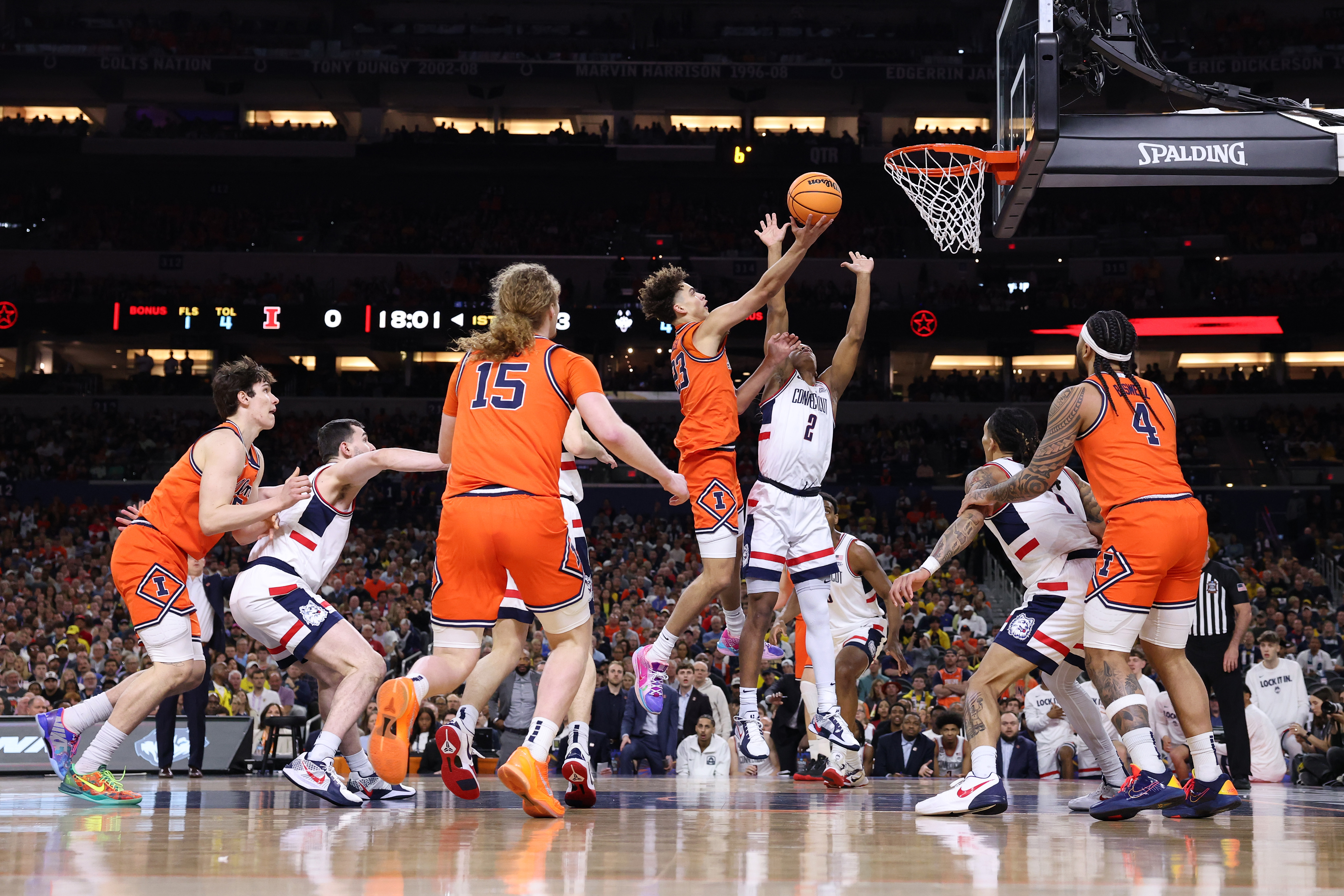 UConn reaches 3rd national title game in 4 seasons, beating Illinois 71-62